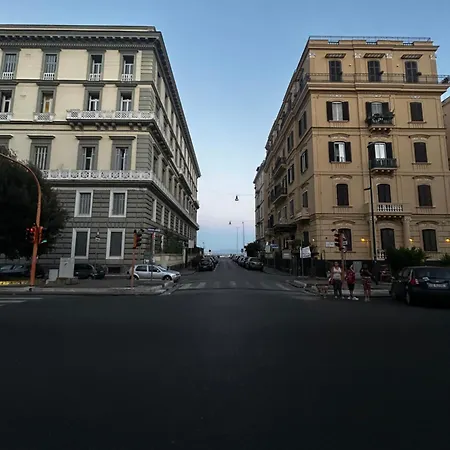 Nalusa Superior Chiaia - Nel Cuore Della Citta * Napoli