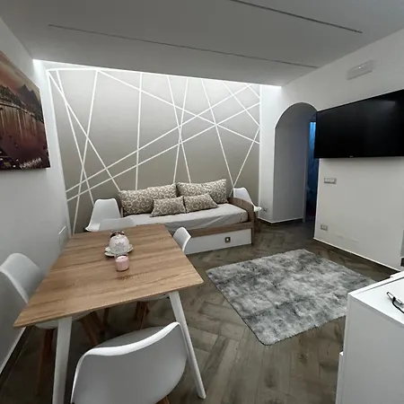 Nalusa Superior Chiaia - Nel Cuore Della Citta Guest house Naples